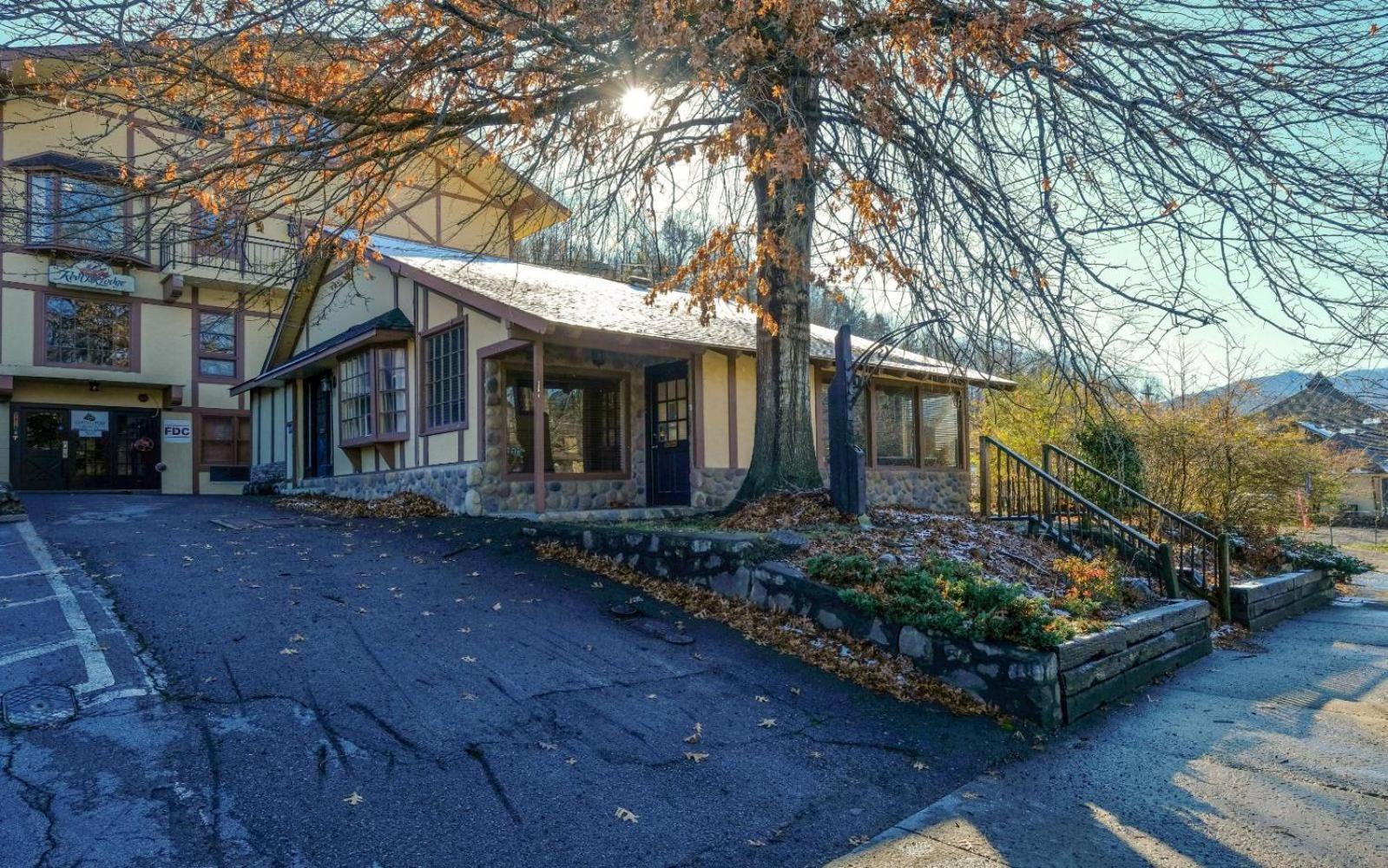 Red Oak Lodge Gatlinburg Bagian luar foto